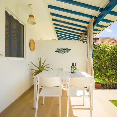 Holiday home Harbour Retreat At The By Tenpropertiesgc